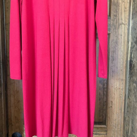 J Jill Wearever Shift Dress Long Sleeve Pleated Stretch Red | Size M | NWOT - Picture 4 of 7